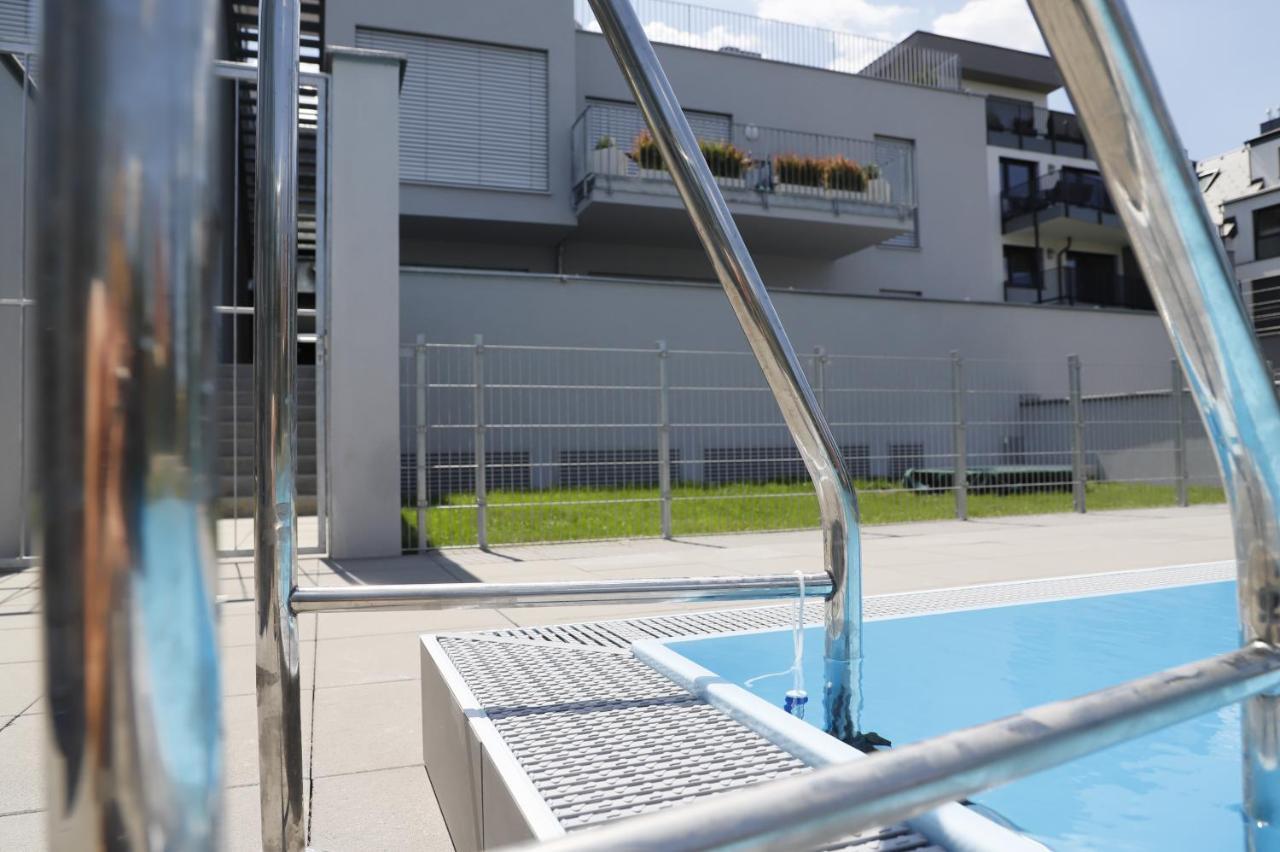 Rooftop Terrace, Free Garage Parking And Pool! Viena Exterior foto